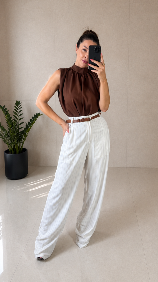 Blusa Feminina Helena Gola Alta Sem Manga em Viscose Leve Premium – Mahfê