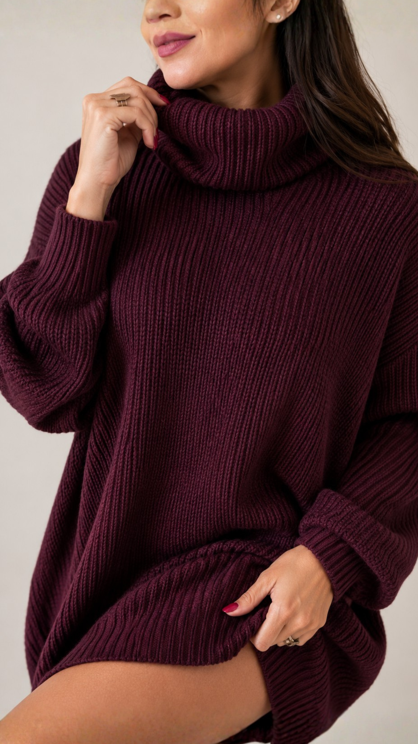 Vestido Feminino Tricot Gola Alta Oversized em Malha Macia – Mahfê