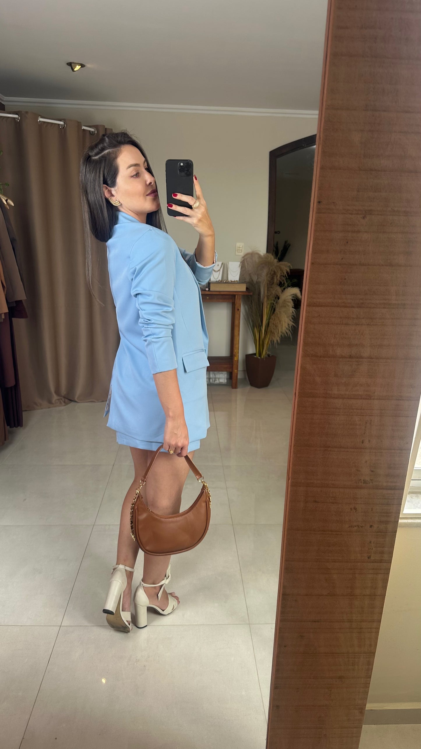 Blazer Feminino Alongado em Alfaiataria – Mahfê