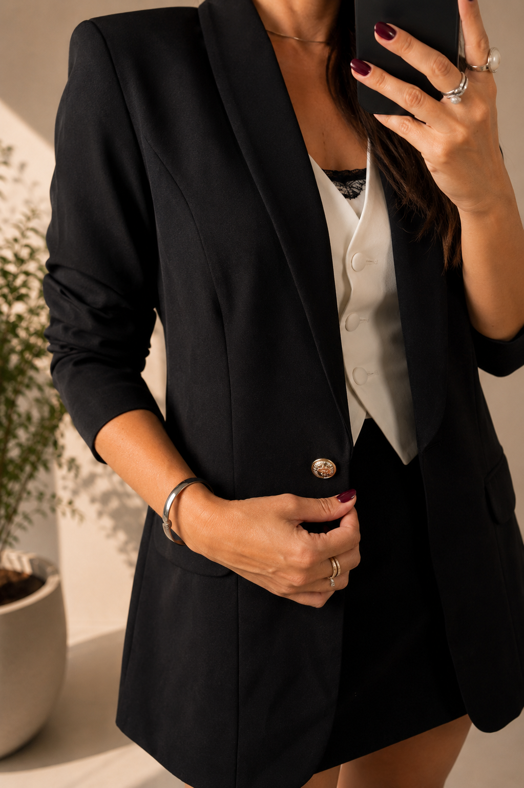 Blazer Feminino Alongado em Alfaiataria – Mahfê