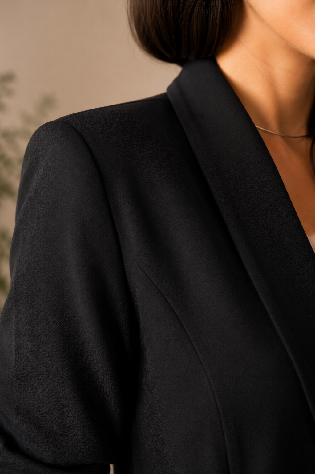 Blazer Feminino Alongado em Alfaiataria – Mahfê