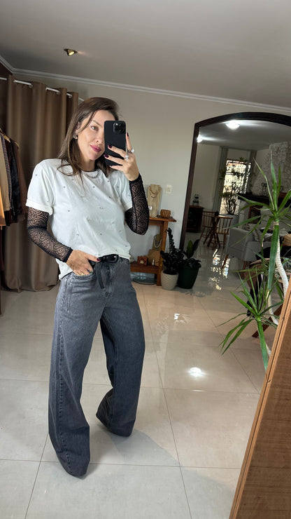Calça Jeans Feminina Cinza com Modelagem Ampla e Cinto – Mahfê